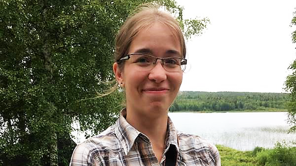 Anna-Maija Borshagovski kertoo opiskelusta Suomen Yrittäjäopistolla.