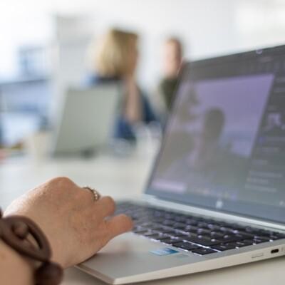 Opiskele digitaalisen markkinoinnin asiantuntijaksi verkossa