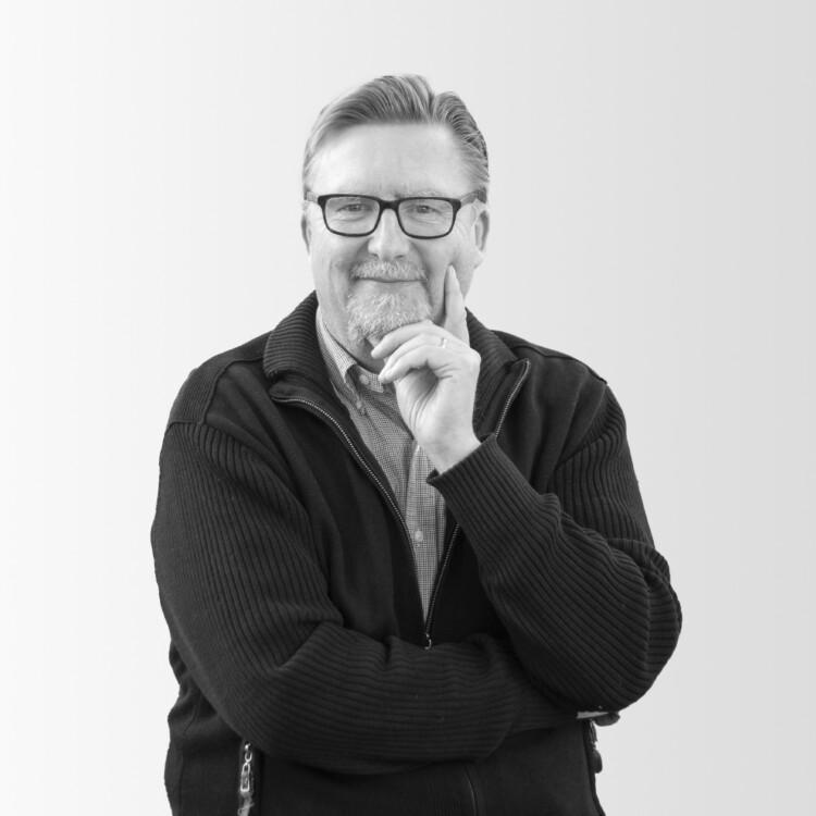 Vesa Hilden, asiakkuuspäällikkö