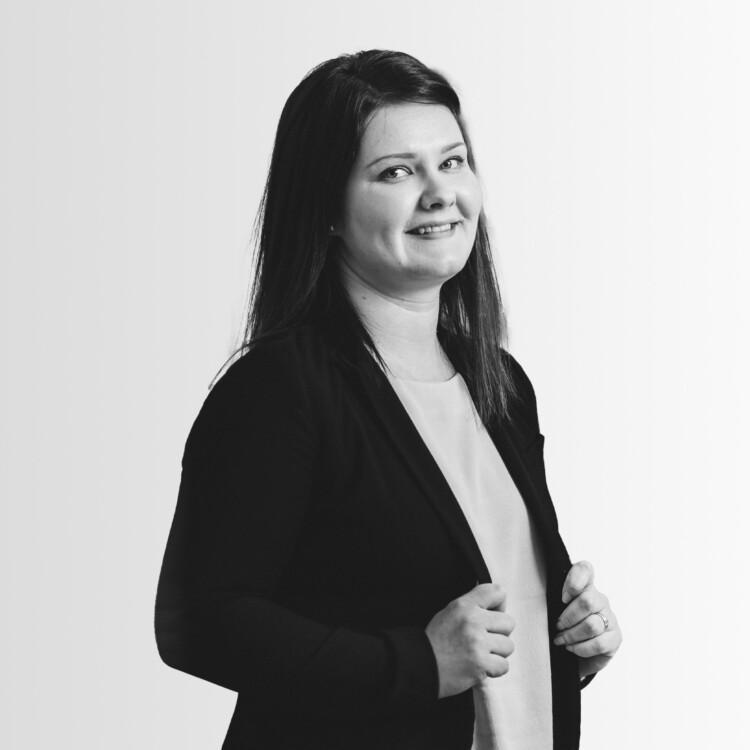 Sarita Kotala, koulutussuunnittelija