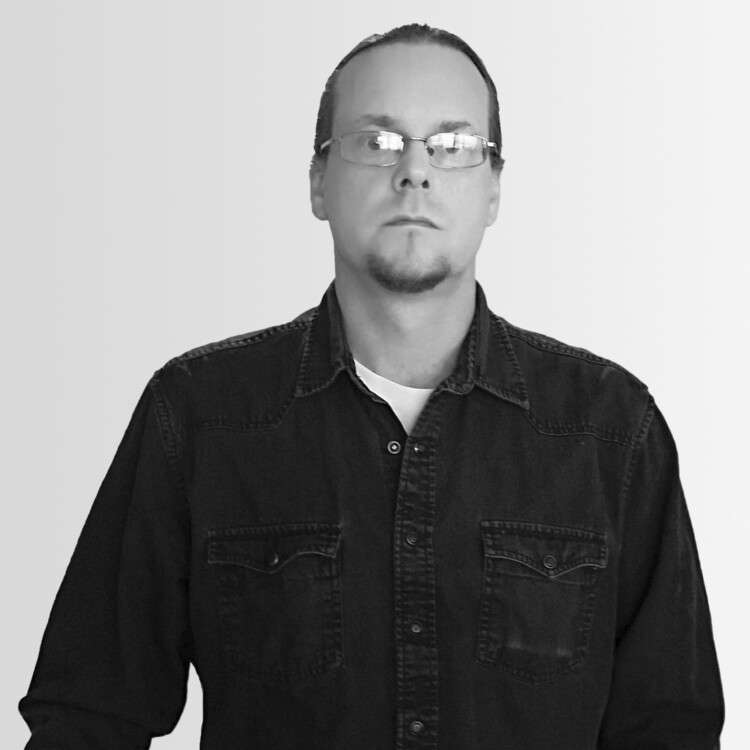 Markus Lindqvist, teknologiakouluttaja