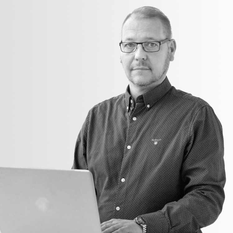 Tapio Vuorenmaa, yrityspalvelupäällikkö