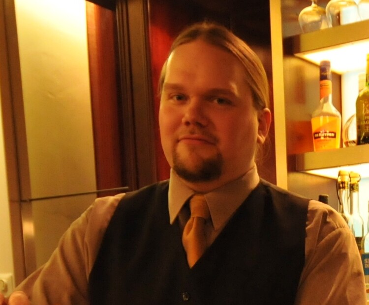 Juha-Pekka Lappalaisen opiskelijatarina liiketoiminnan perustutkinto, merkonomikoulutuksesta.
