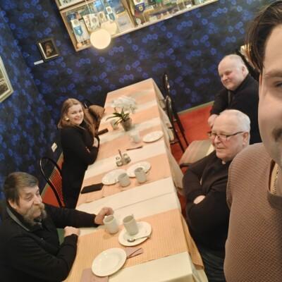 Tarhaajat tutustumassa MTK Etelä-Pohjanmaan uuteen toiminnanjohtajaan Turkisalan hankkeen puitteissa.