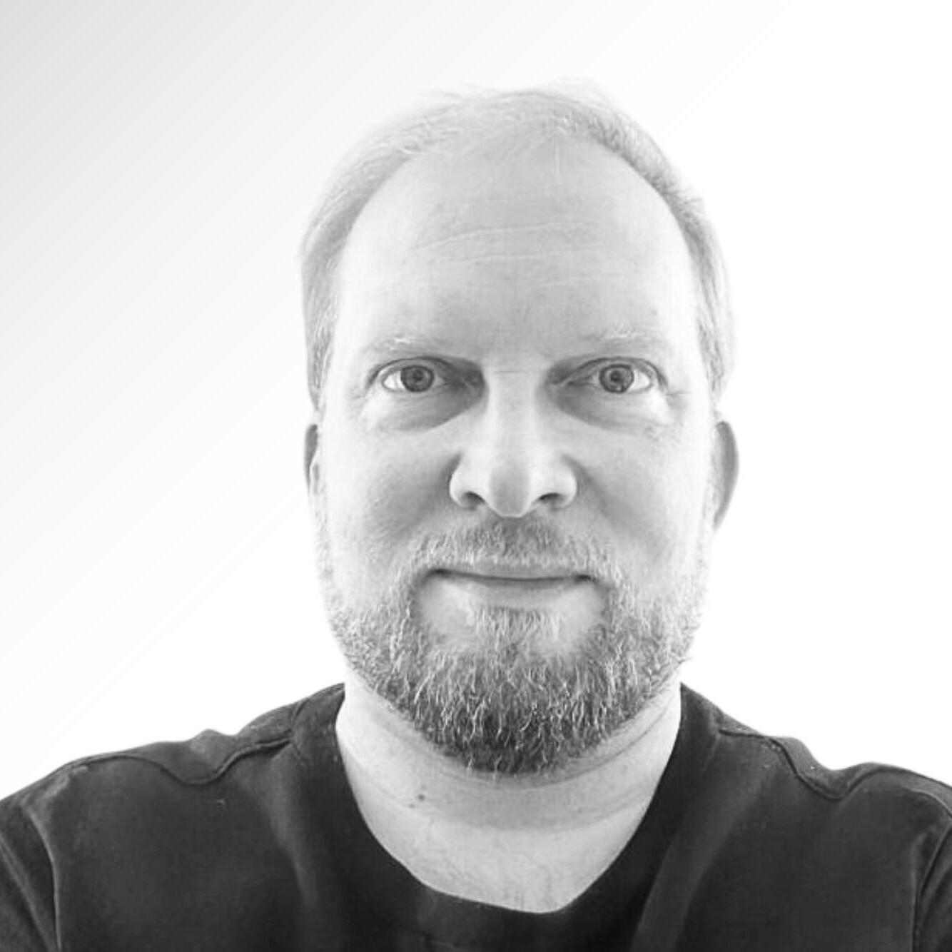 Lasse Nissilä, yritystoiminnan kouluttaja.